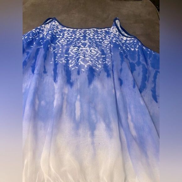 BCX Blue and White Ombré Beaded Cold Shoulder Top/Blouse - Picture 11 of 11